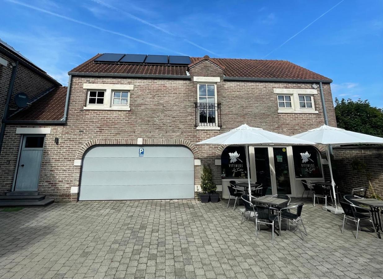 La Cle Des Champs Bed & Breakfast Jodoigne Exterior foto